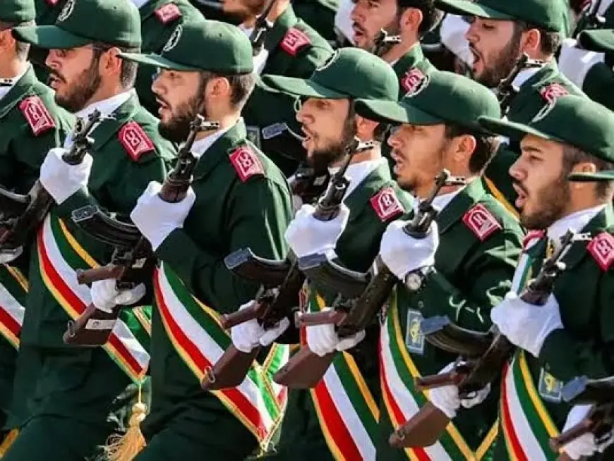 بريطانيا تحظر الحرس الثوري الإيراني بموجب قانون الأمن القومي الجديد