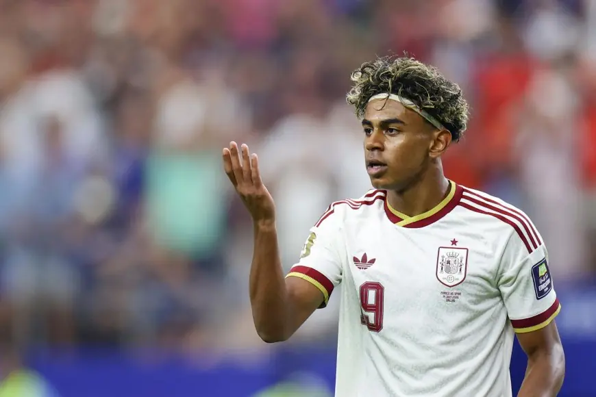 منزل لامين يامال يتعرض لمحاولة سطو بعد مشاركته في مباراة إسبانيا وفرنسا بكأس العالم