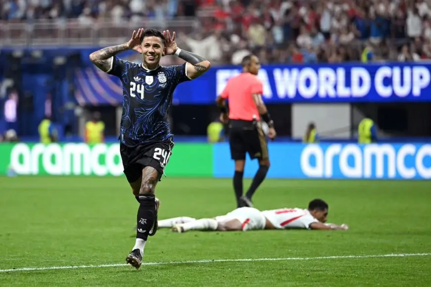 Mondial : L’Argentine renverse l’Angleterre 2-1 et file en finale face à l’Espagne