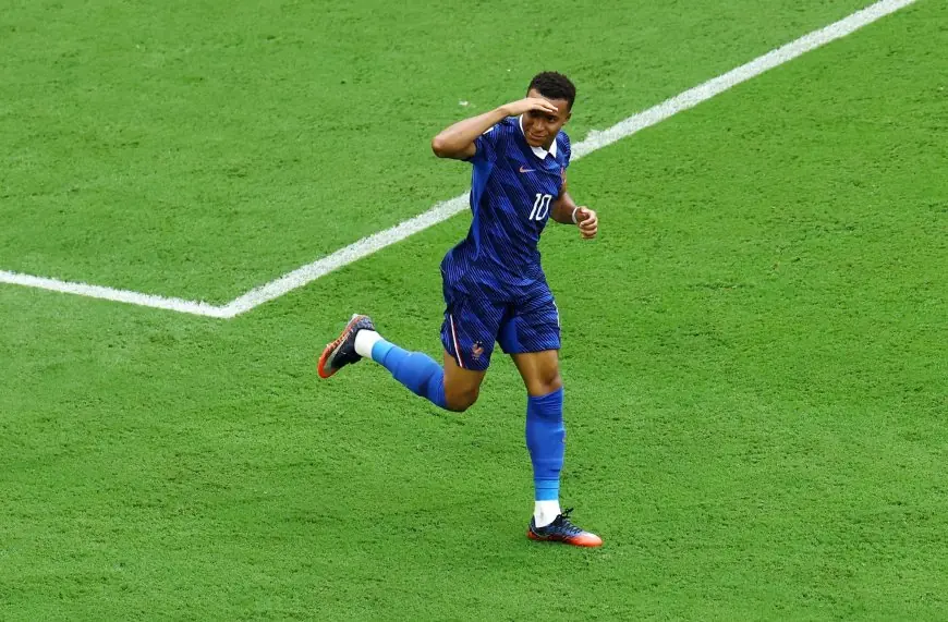 الفرنسي كليان مبابي هداف كأس العالم 2026
