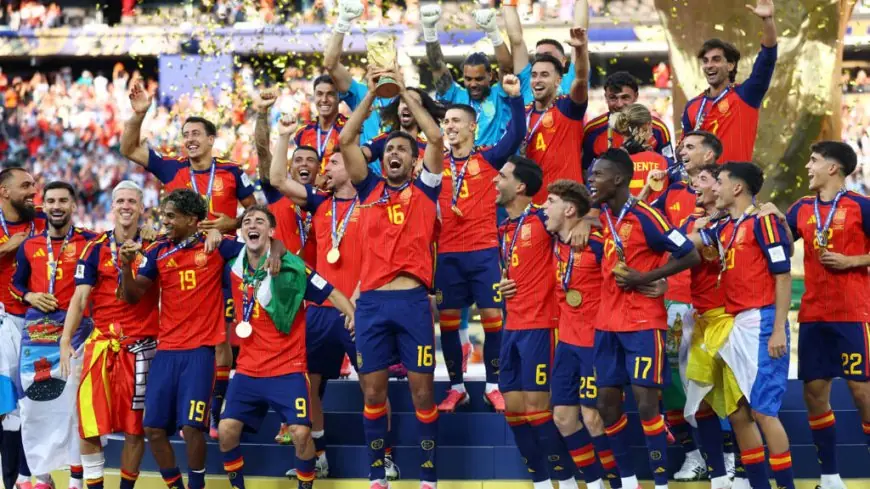 إسبانيا تستعد لاستقبال تاريخي لأبطال العالم بحضور مليون مشجع في مدريد
