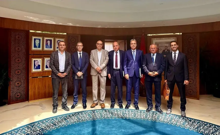 رسميا.. تنصيب أعضاء اللجنة المؤقتة لتسيير المجلس الوطني للصحافة
