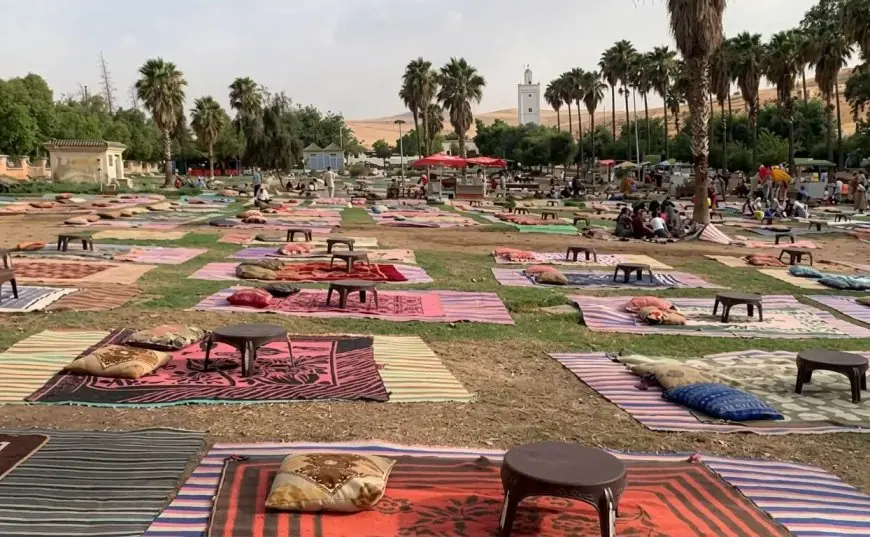 فرض «20 درهماً» مقابل الجلوس في المساحات الخضراء لمنتجع سيدي حرازم يثير غضب المواطنين بفاس