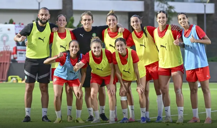 التشكيلة الرسمية للمنتخب المغربي النسوي أمام كينيا في كأس إفريقيا