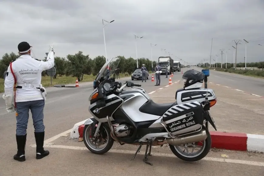 الدرك الملكي يوقف 9 مهاجرين سريين سودانيين بالطريق السيار في طنجة