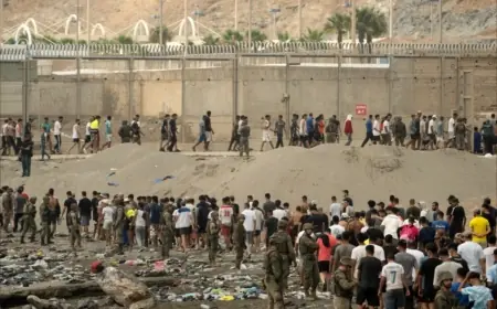 وزراء داخلية الاتحاد الأوروبي يتضامنون مع إسبانيا في مواجهة أزمة سبتة ويتفقون على تطوير أنظمة الإنذار المبكر لمكافحة الهجرة