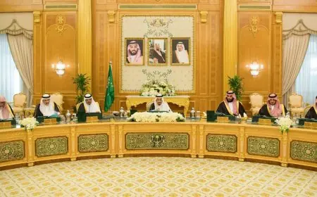 Arabie saoudite : le roi Salmane reconduit le gouvernement sous la présidence de MBS et nomme un nouveau chef pour l'autorité du contenu local
