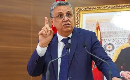 وهبي: المغرب مستعد لإرسال حافلات لإعادة القاصرين الموجودين في سبتة