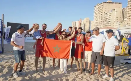 المغرب يهزم الجزائر ويتوج بطلا لإفريقيا في الكرة الطائرة الشاطئية