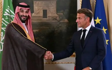 فرنسا والسعودية توقعان مذكرة بـ7 مليارات دولار لإنشاء ثلاث مدن ملاهٍ قرب باريس
