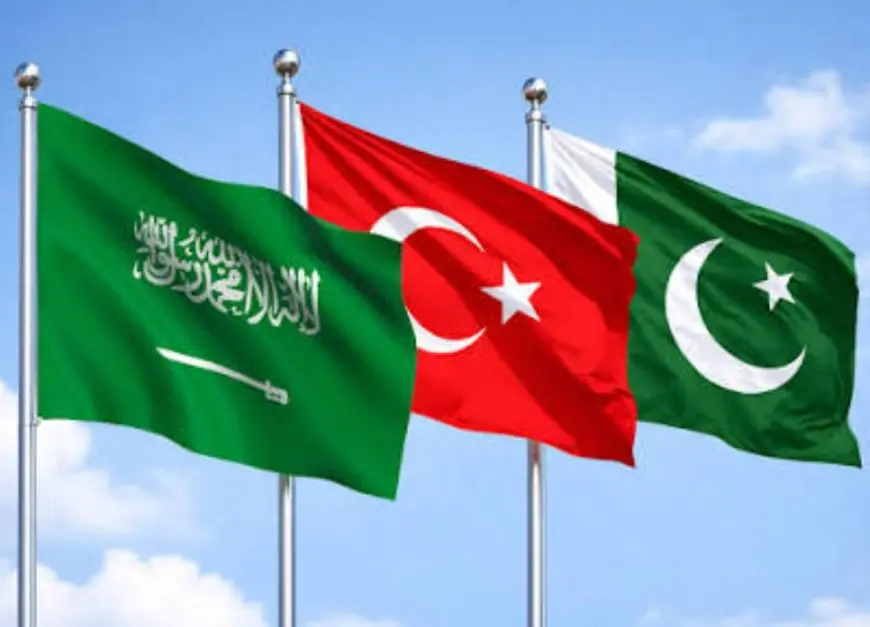 الرياض تستضيف توقيع اتفاقية دفاع مشترك ثلاثية بين السعودية وتركيا وباكستان