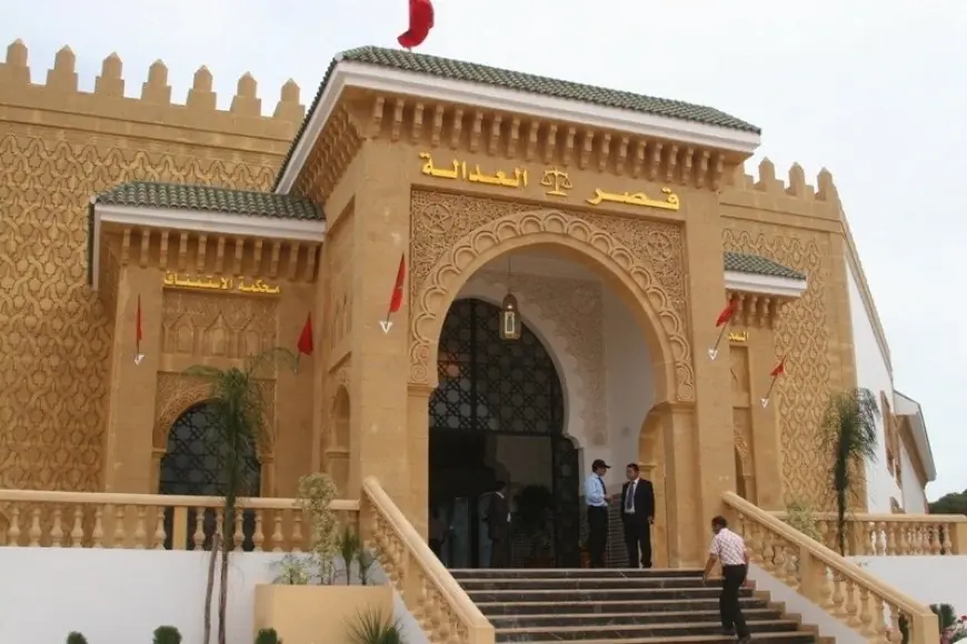 النيابة العامة بفاس تقرر متابعة طالب جامعي في حالة سراح على خلفية التحريض على الهجرة غير النظامية
