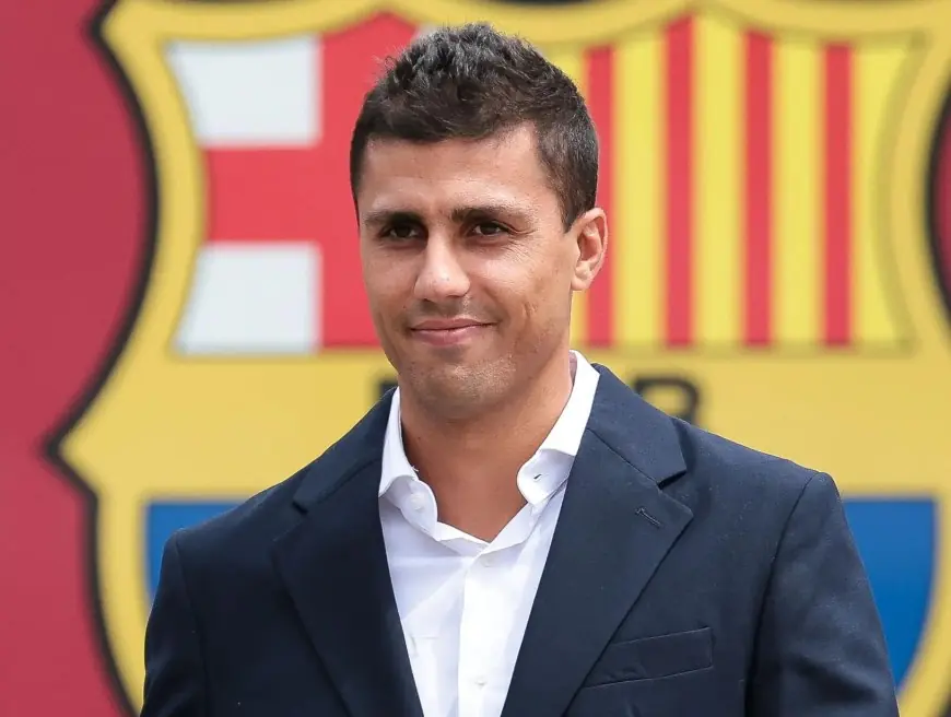 رسميا: برشلونة يعلن تعاقده مع رودري بعقد يمتد حتى 2030