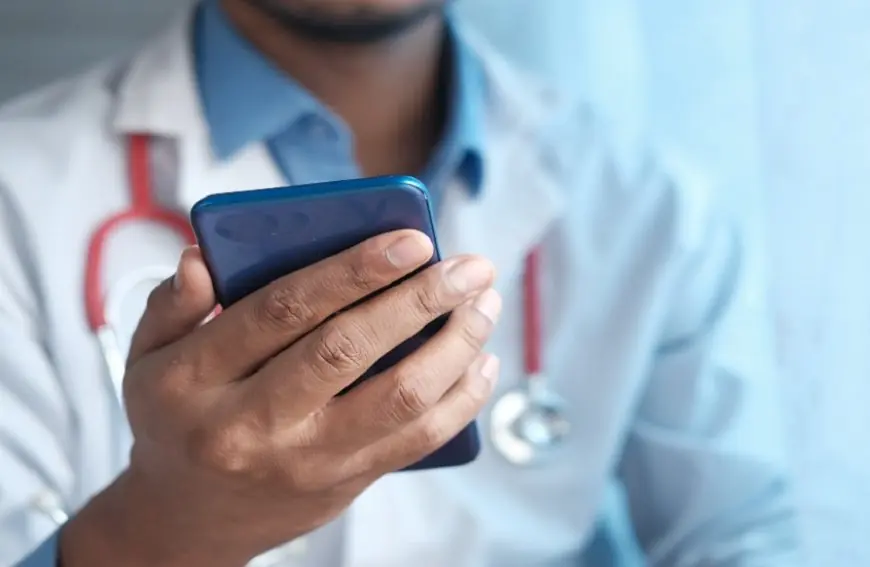 دراسة تحذر: التقاط الصور ولقطات الشاشة قد يضعف الذاكرة ويزيد النسيان