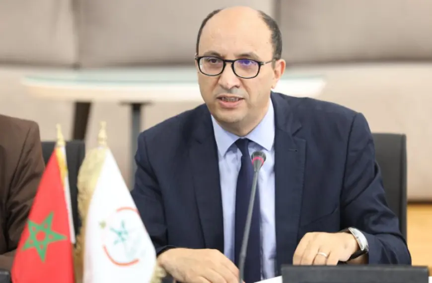 وسيط المملكة يدعو إلى حوار عمومي واسع حول إصلاح الإدارة والوظيفة العمومية