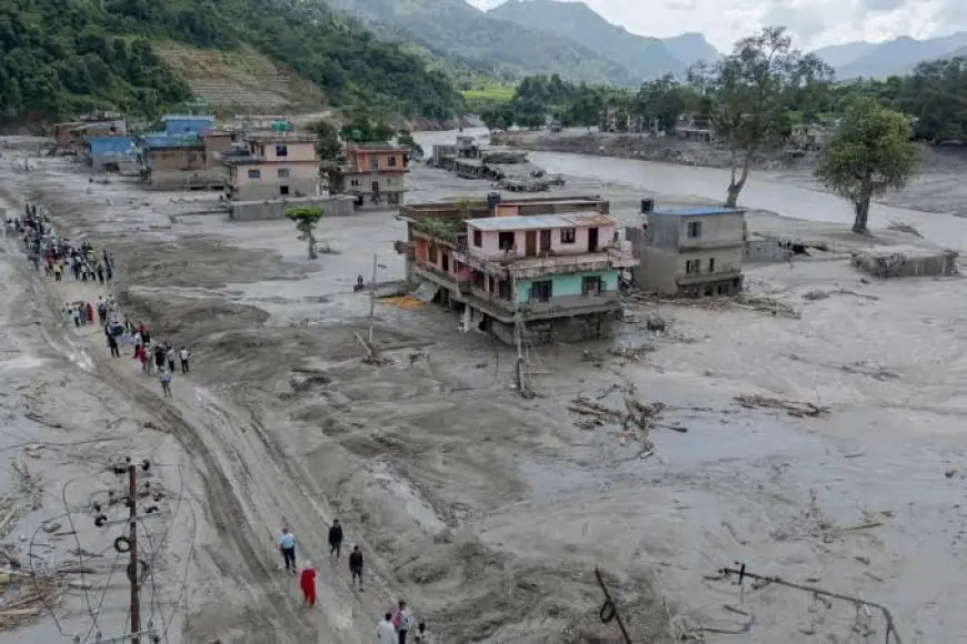 Inondations au Népal et en Chine : le bilan grimpe à 682 morts et près de 3 000 disparus