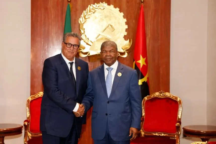 Luanda : le Président angolais reçoit Aziz Akhannouch en marge du sommet extraordinaire de l’UA