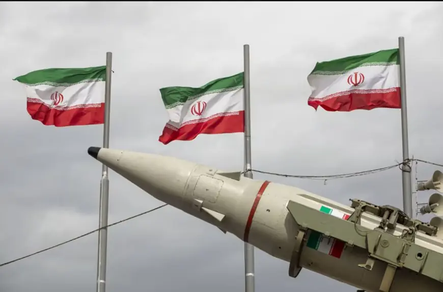 الحرس الثوري الإيراني يعلن استهداف قاعدتين أمريكيتين في قطر والأردن