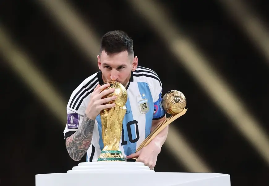 Fin d’une épopée : Lionel Messi quitte l’Albiceleste en laissant l’Argentine au sommet du monde
