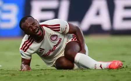 أيوب الكعبي يخضع لعملية جراحية الأحد المقبل بعد تعرضه لإصابة خطيرة في مباراة أولومبياكوس وفولوس بالدوري اليوناني