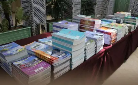 اختلالات بيع الكتاب المدرسي مع اقتراب الدخول المدرسي تجرّ وزير التربية الوطنية إلى المساءلة بالبرلمان