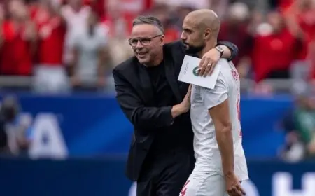 وهبي يرد على سفيان أمرابط بعد اعتزاله اللعب دوليا مع الأسود
