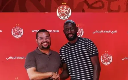 الوداد الرياضي يعلن تعاقده مع المهاجم الكونغولي سيلفير غانفولا مبوسي