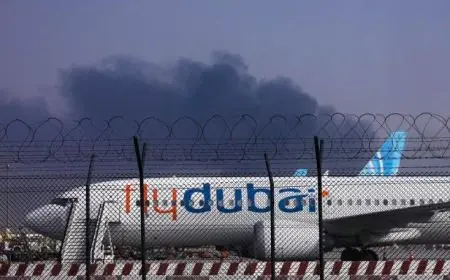 طائرة "فلاي دبي" تهبط اضطراريا في السعودية.. شجار بين الطيارين يغير مسار الرحلة