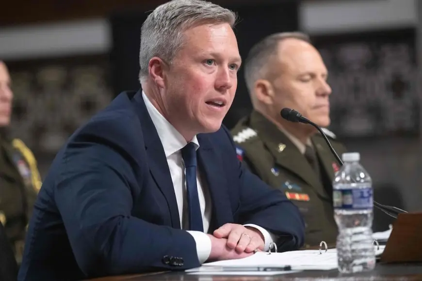 États-Unis : le secrétaire à l’Armée Dan Driscoll démissionne sur fond de tensions avec le Pentagone