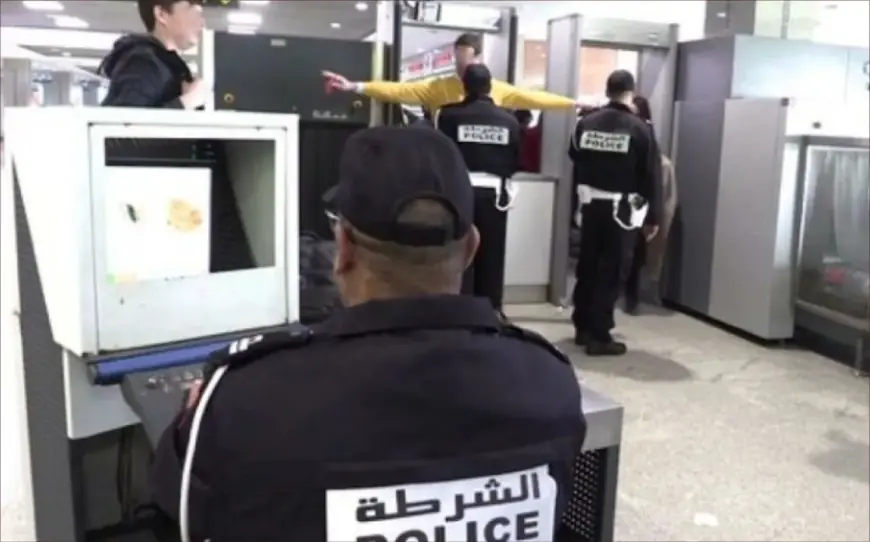 الأمن يوقف مواطنا سويديا بمطار طنجة مطلوب دوليا في قضايا الضرب والجرح والتهديد بالسلاح