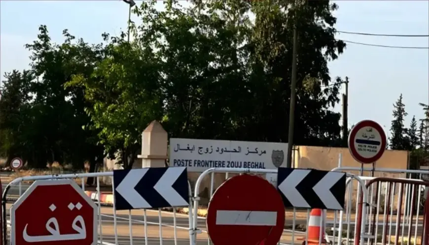 الجزائر تسلّم 33 شابا مغربيا عبر معبر زوج بغال