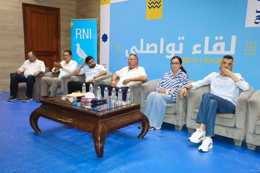 الأحرار بأكادير يفتحون نقاش التعليم بحضور نساء ورجال التعليم