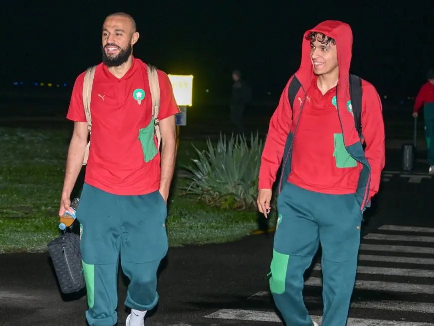 بعثة المنتخب المغربي تحط الرحال بجنوب إفريقيا لمواجهة ليسوتو