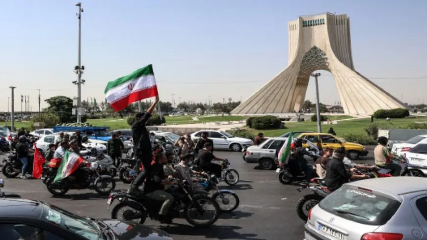 إيران تنتظر رد أمريكا بشأن مقترح فتح مضيق هرمز وتشدد على خيار التفاوض