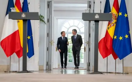 Visite de Macron en Espagne perturbée par le rejet du traité d'amitié
