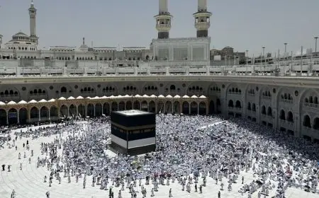 الأمن السعودي يوقف شخصا "أثار الهلع" بين المارة في مكة المكرمة