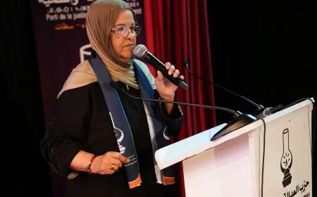 فاطمة وشاي توضح سبب تأخر تعليقها على الخطاب الملكي