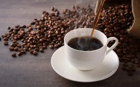 طبيب يكشف تأثير شرب القهوة يومياً لمواجهة خطر الإصابة بالخرف