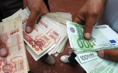 احتياطي الجزائر من العملة الصعبة يتراجع .. هل تتجه البلاد إلى الإفلاس؟