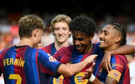 تشكيلة برشلونة الرسمية لمواجهة ريال مدريد في الكلاسيكو