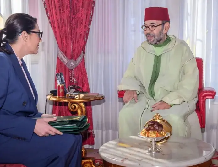 Rabat : Le Roi Mohammed VI reçoit Fatima Ezzahra El Mansouri chargée de la formation du gouvernement