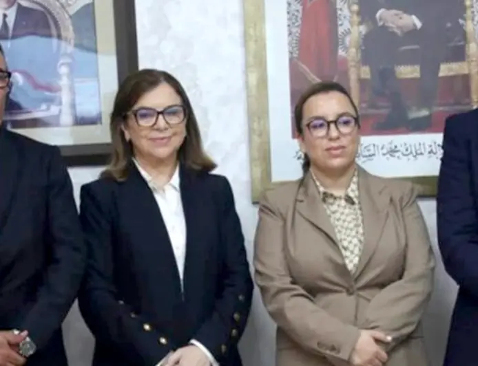 بعد تسليم السلط.. نجوى كوكوس تباشر مهامها الحكومية الجديدة على رأس وزارة الأسرة