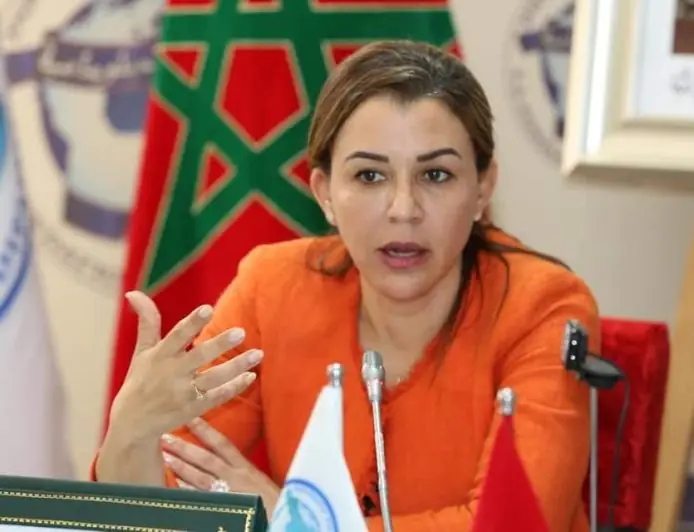 عائشة كلاع.. من المحاماة والعمل البرلماني إلى وزيرة منتدبة مكلفة بإصلاح الإدارة