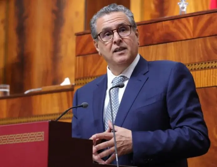 أخنوش يبتعد عن السياسة ويتجه إلى استعادة مهامه على رأس مجموعة "أكوا"