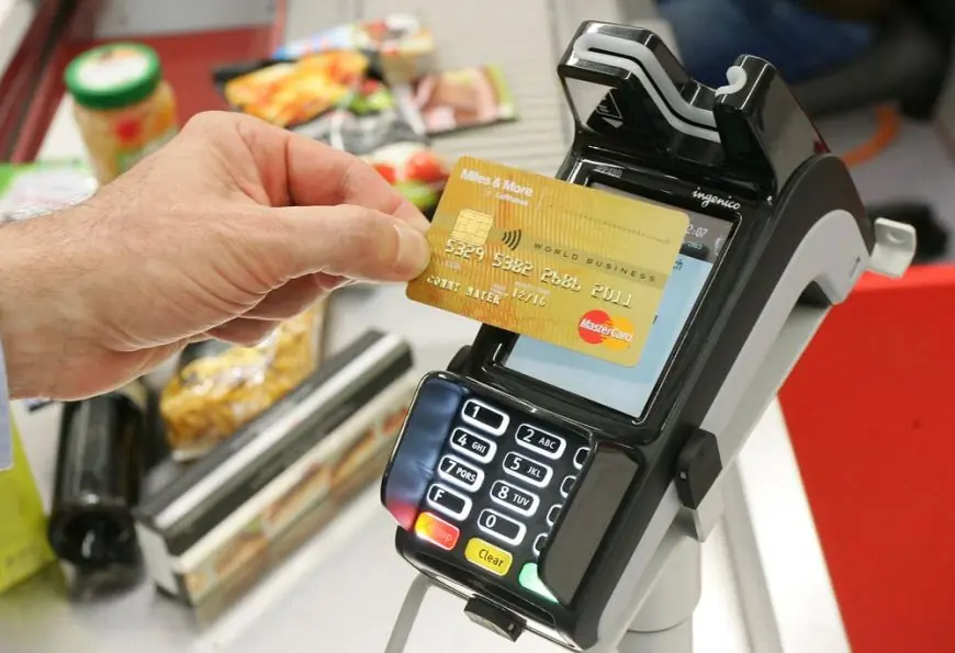 Paiement par carte au Maroc : Bank Al-Maghrib baisse les commissions d'interchange dès le 1er octobre