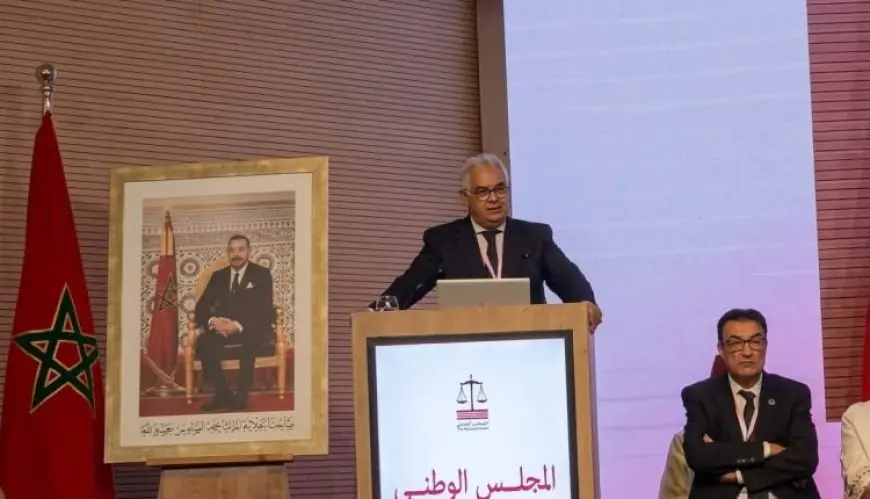بركة يعتذر ويتراجع عن تصريح رفض “البام” مشاركة الأحرار في الحكومة