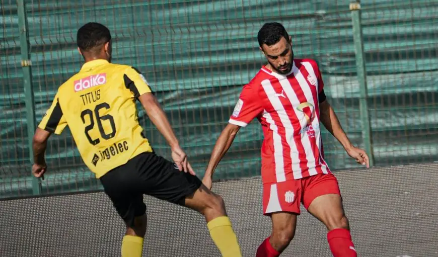 المغرب الفاسي يفوز على حسنية أكادير ويحتفظ بصدارة البطولة الاحترافية