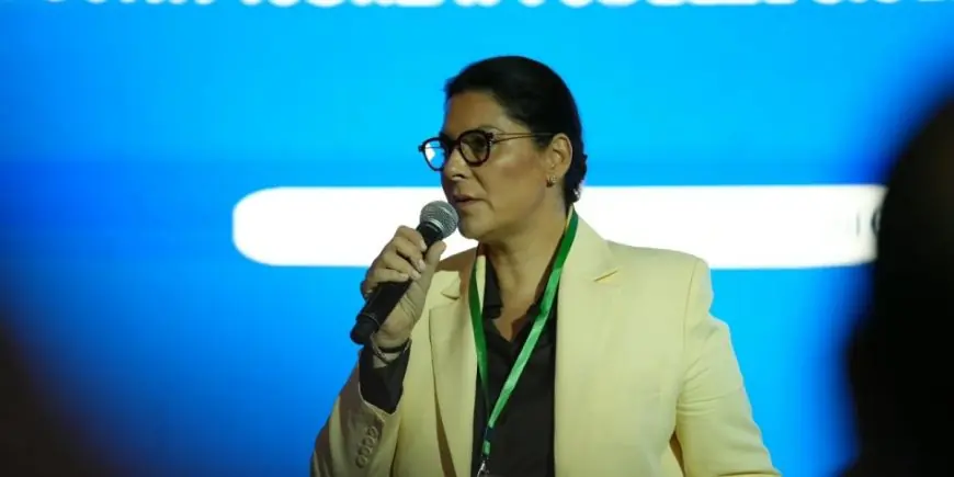 المنصوري تنتقد الاستباق السياسي: هناك من اختار المعارضة قبل أن يوجد ما يمكن معارضته