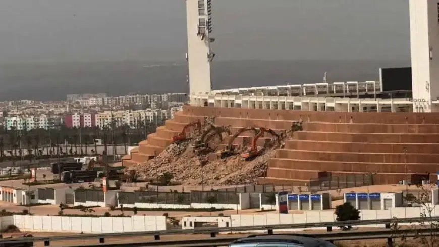 هدم ملعب أدرار بأكادير يثير موجة من الجدل في مواقع التواصل الإجتماعي
