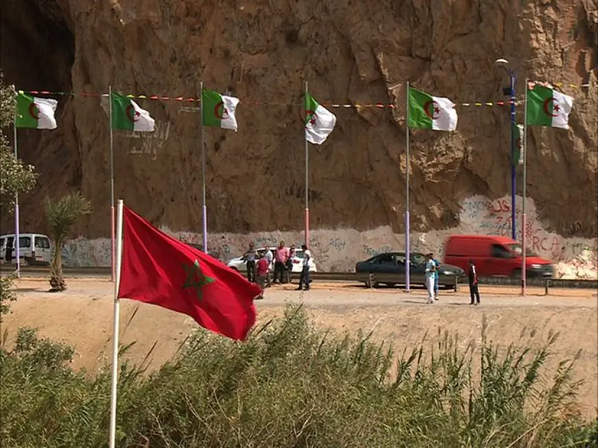 "مسرحيات الأمن الجزائري" ضد المغاربة تثير السخرية على مواقع التواصل الاجتماعي